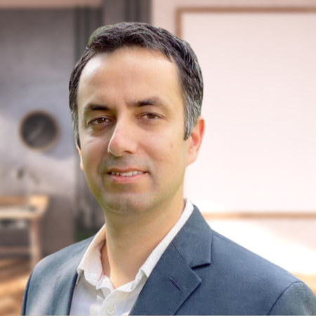 Ashish Gururani headshot